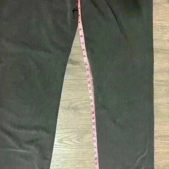 Gloria Vanderbilt Women’s Gray Dress Pants Size 14 - Picture 7 of 10